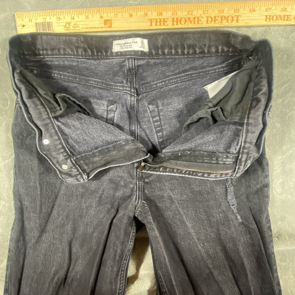 Abercrombie & Fitch 90s Straight Jeans Womens 12/31 Ultra High Rise Rips Fringe - Picture 11 of 12